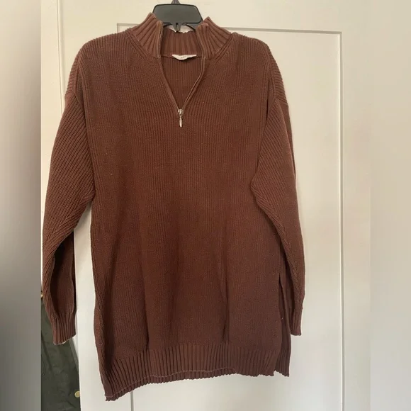 KOTN Half-Zip Sweater in Umber - Picture 2 of 5